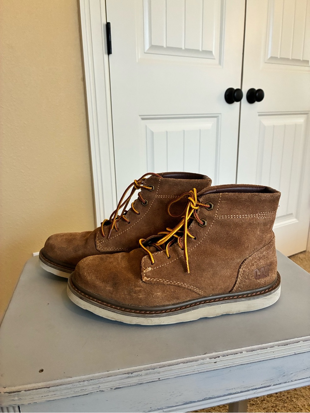 CAT Footwear Men's Narrate Chukka Fashion Boots Brown Suede